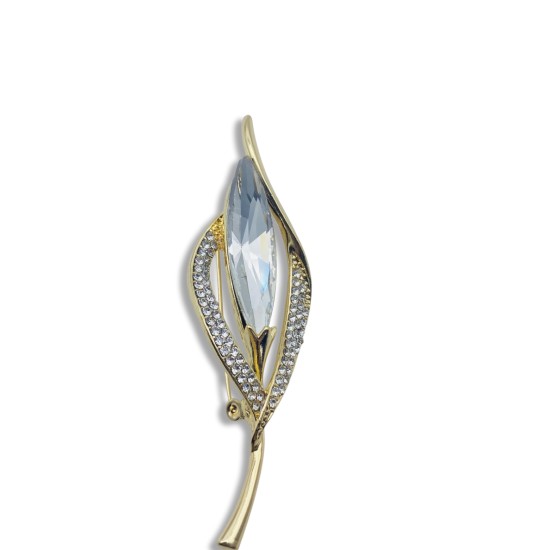 Diamond brooch