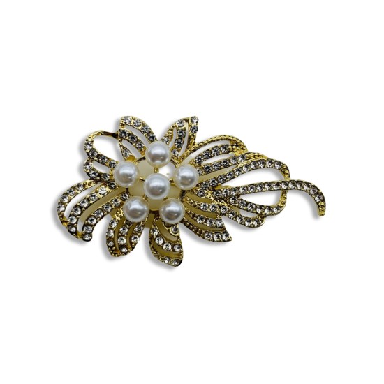 Six pearl brooch